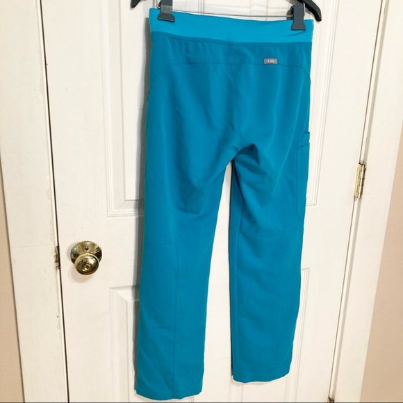 FIGS Technical Collection Kade Cargo Scrub Teal Pants Size Extra Small - Picture 8 of 10